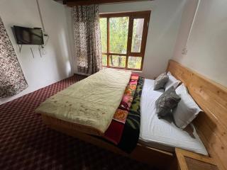 Jahangir Cottage Pahalgam - Pahalgām - 7