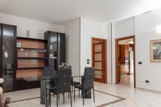 Spacious Exclusive Apartment - 1