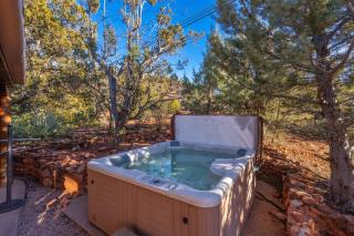 Modern Secluded with Amazing Views Hot Tub Casita - Sedona - 9