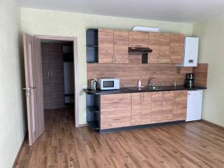 Yellow apartments - Boryspilʼ - 5