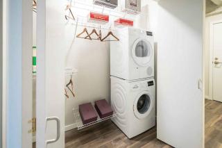 Downtown Chic New Studio Oasis Close to it All - Cleveland - 9