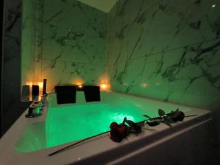 LOVE ROOM - Amour Chic et Intime - 2