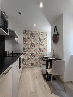 LOVE ROOM - Amour Chic et Intime - 1