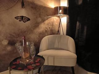 LOVE ROOM - Amour Chic et Intime - 1