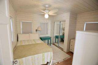 Hobie's Landing - Blissful lake side cottage - On Lake Winona - Ashland - 3