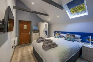Dundonald Landing Palms 1 - 7