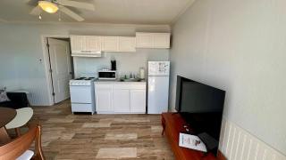 Fins Right - Next to Margaritaville - Fort Myers Beach - 7