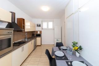 Friends by Belmont Realty - Zadar - 4