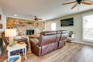 Sunset Paradise on Weiss Lake with Private Dock! - Centre - 7