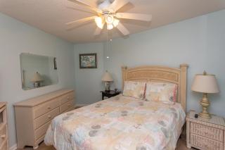 ROYAL GARDEN RESORT 1012 condo - 4