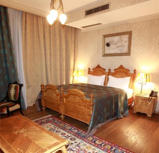 Vinotel Boutique Hotel - Tbilisi - 3