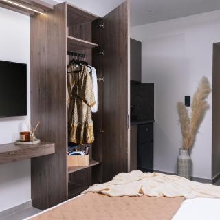 Alcyone Studios and Apartments - Heraklion - 2
