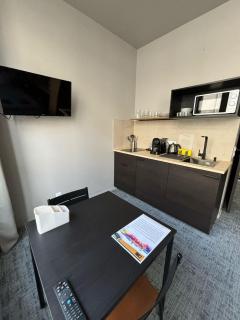 Le 12 wifi cosy parking gratuit 10 - Saint-Étienne - 4