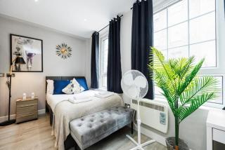 Chic Rooms in Spitalfields, London - 7