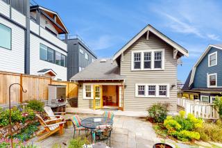 Harbor Haven - Seattle - 7