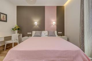 Royal Theatre Studio and Room - 4