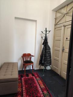 Cosy City Hideway - 1