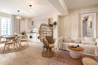 Boho Waves - Infinity Pool & Spa Resort - Năvodari - 6