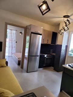 Stephie's apartment by the sea - Rafina - 9