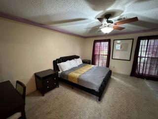 Peaceful & Elegant Sleeps 16 with Pool Near Mall - Memphis - 2