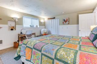 Charming Updated Retreat Walk to Lake Stevens! - Lake Stevens - 2