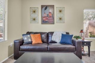 Comfy Condo with Heated Pool and Gym - 6