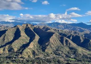 Spacious Cloud Studio Mandango Vista - Loja - 9