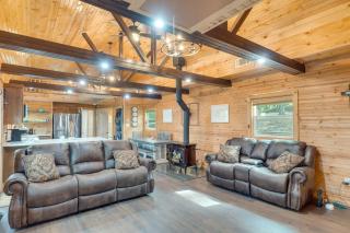 Cozy Hemphill Cabin w/ Lake Views & Deck! - 0