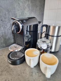 Modernes Ferienhaus mit großer Küche, Terrasse & Garten - 6