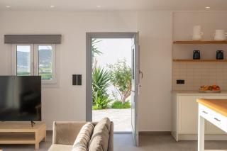 Parosdise Luxury Suites - Ekatondapilianí - 2
