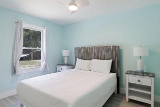 Superb Bonita Springs Residence Near Downtown - 7