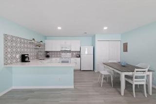 Superb Bonita Springs Residence Near Downtown - 9