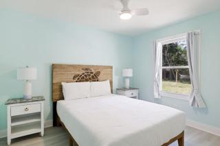 Superb Bonita Springs Residence Near Downtown - 7