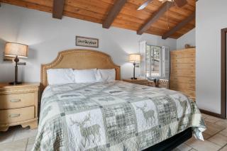 Hakuna Matata Lakefront - LAKEFRONT, PRIVATE DOCK, AND GAME ROOM! - Big Bear Lake - 1