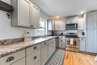 Pet-Friendly Home 29 Mi to Olympic National Park! - Shelton - 4