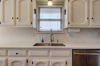 Family Home 5 Beds 3 Baths By Oc - Edmond - 4