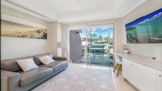 Unit 26 - 3 Bedroom Premier Ocean View - Terrigal - 3