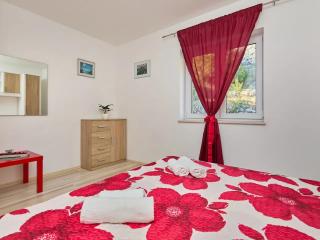 Apartments with parking spaces Maranovici, Mljet - 22339 - 9