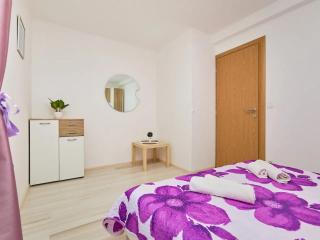 Apartments with parking spaces Maranovici, Mljet - 22339 - 6