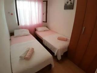 Seaside house with a swimming pool Prigradica, Korcula - 22904 - 3