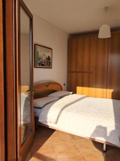 Etage entier independant d une villa , avec terrasse, jardin, 2 a 6 personnes - 1