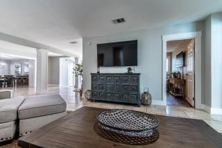 Spectacular Adjoining Homes Waits - Corpus Christi - 1