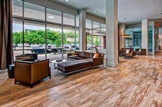 Courtyard by Marriott Kansas City Downtown/Convention Center - Kansas City - 7