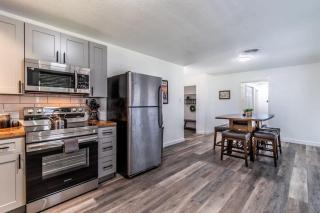 Gulfside Getaway Awaits - 2
