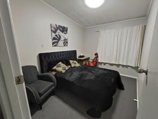 west side beautiful and quiet home - Auckland - 0