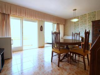 HOLIDAY CENTER 2303 Apartamento en primera línea de mar y con piscina en Santa Margarita (Roses). - ES-228-178 - Roses - 5
