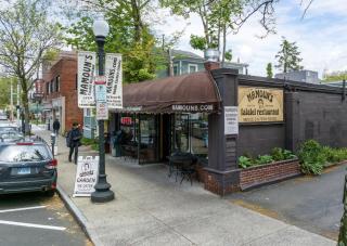B2-1 Specious & HOMEY-3 BR-2 BathR All rooms w AC - 1