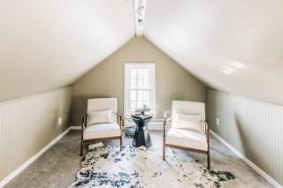 Enchanting and comfy urban cottage with renovated rustic den by Como Park & MN State Fair - Saint Paul - 1