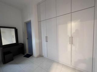 Desa Tebrau 1 Near IKEA Toppen PeiKin Long Sing HeLiXuan Restaurant - 2