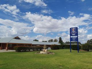 Comfort Inn Bishops Lodge - Hay - 0